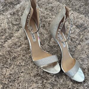 Nina Glittering Silver Heels